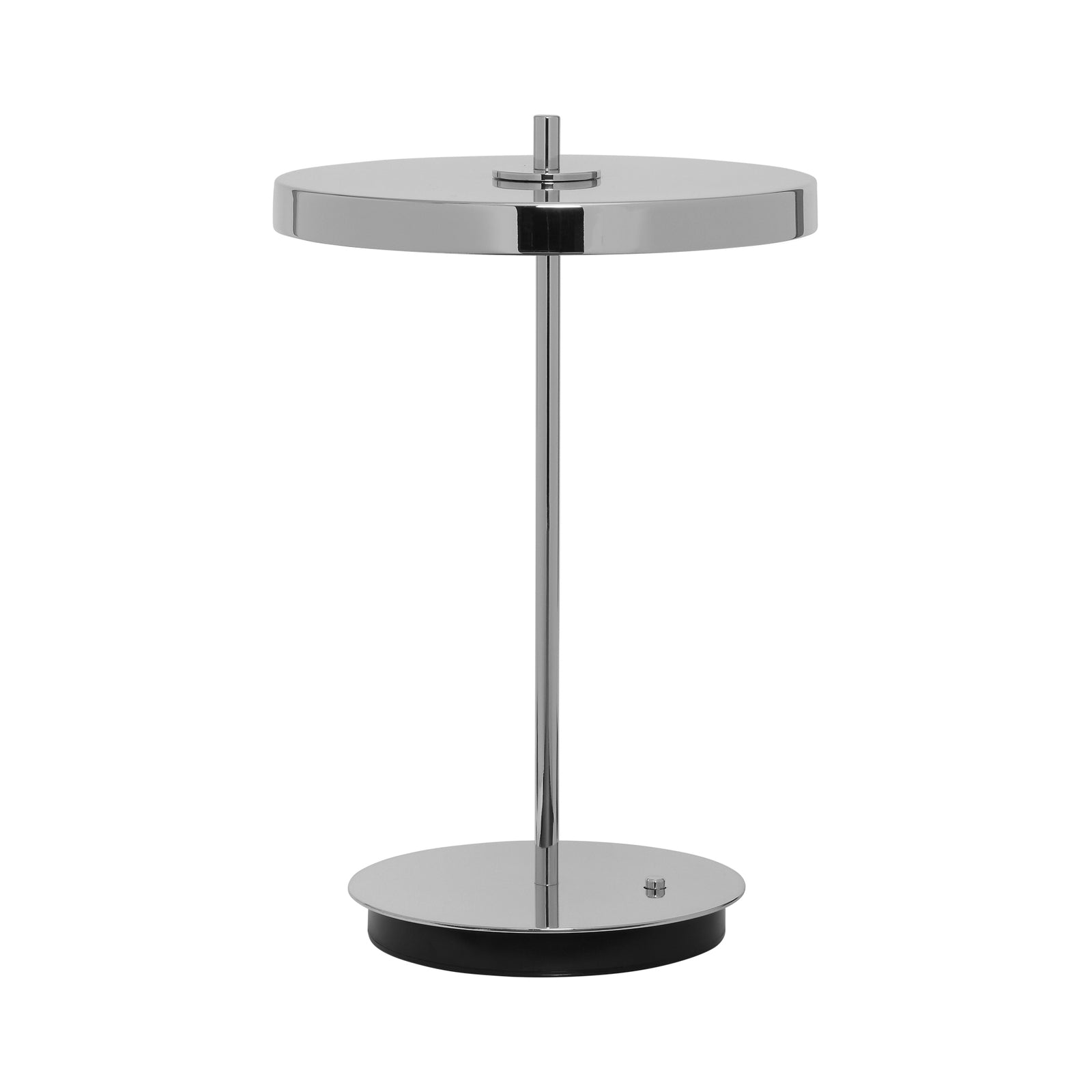 LED-bordlampe Asteria Move polert stål montert i stue