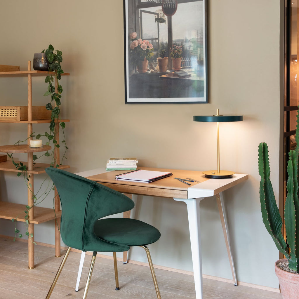 LED bordlampe Asteria Table dimbar USB skoggrønn messing dimmer bryter