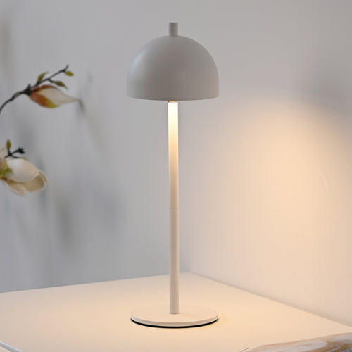 LED bordlampe Bellies oppladbar dimbar hvit IP54 forfra