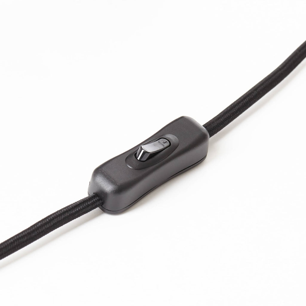 LED bordlampe Chaumont tre svart side