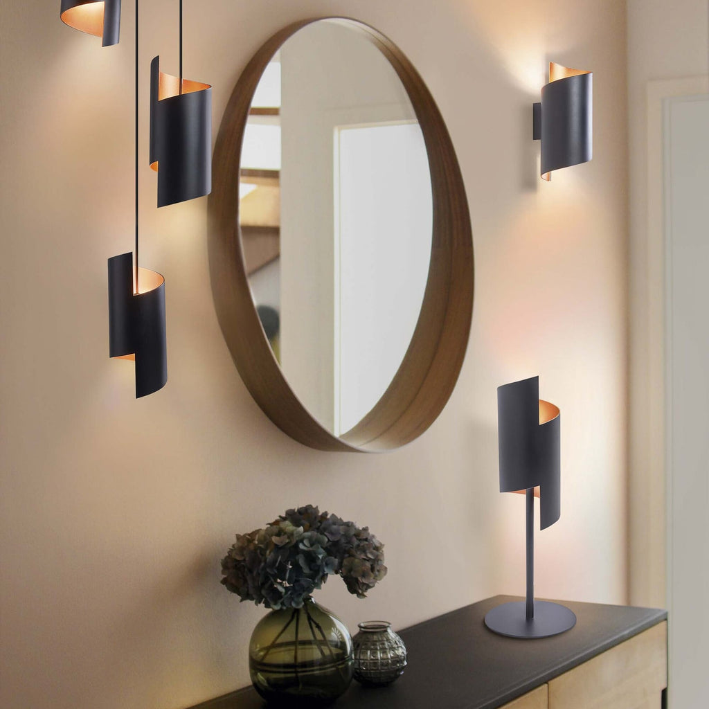 Nærbilde av LED bordlampe Decor Twist stål dimbar CCT svart
