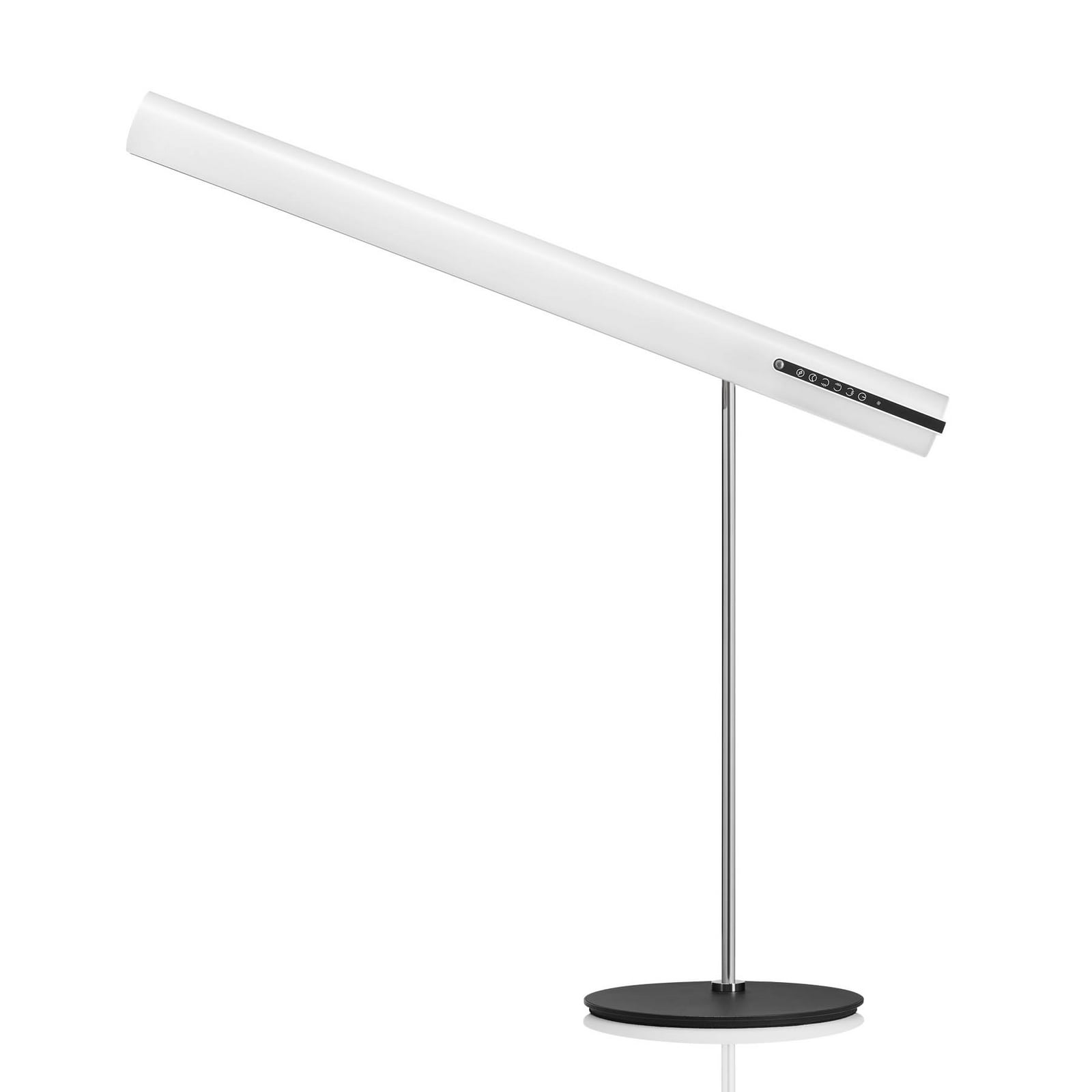 LED bordlampe HEAVN One dimbar CCT sølv montert på skrivebord