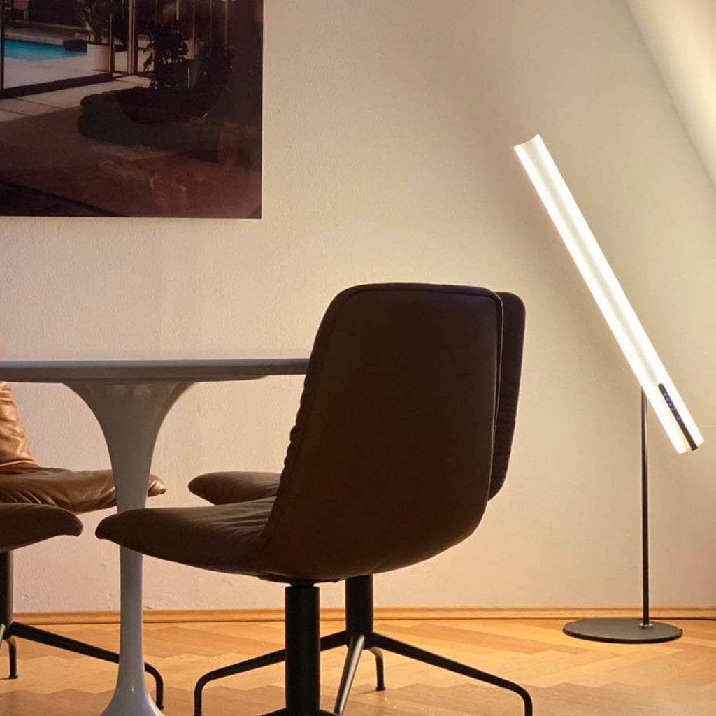 LED bordlampe HEAVN One dimbar CCT svart med app-styring