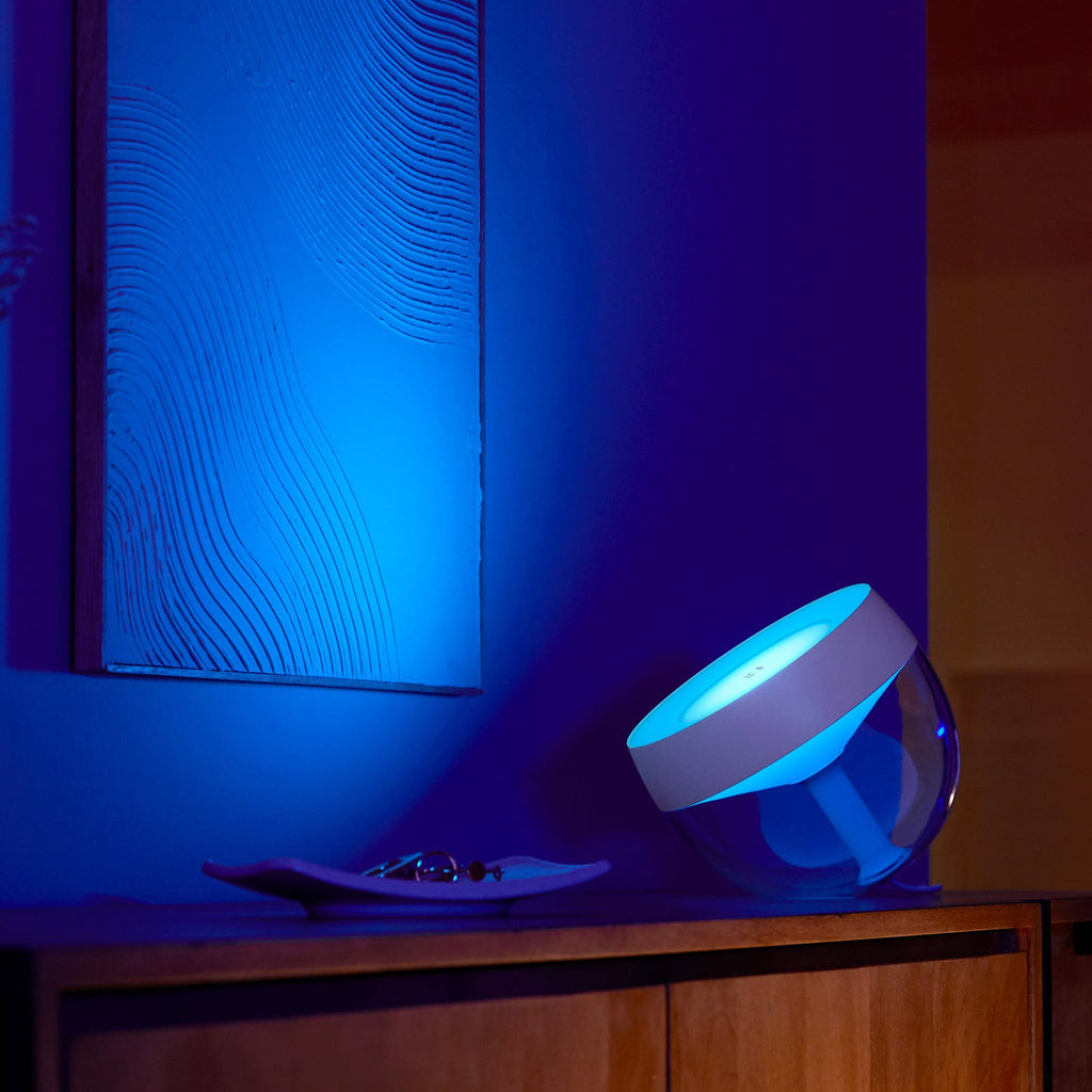 LED bordlampe Iris dimbar RGB hvit 8,1W Philips Hue nærbilde