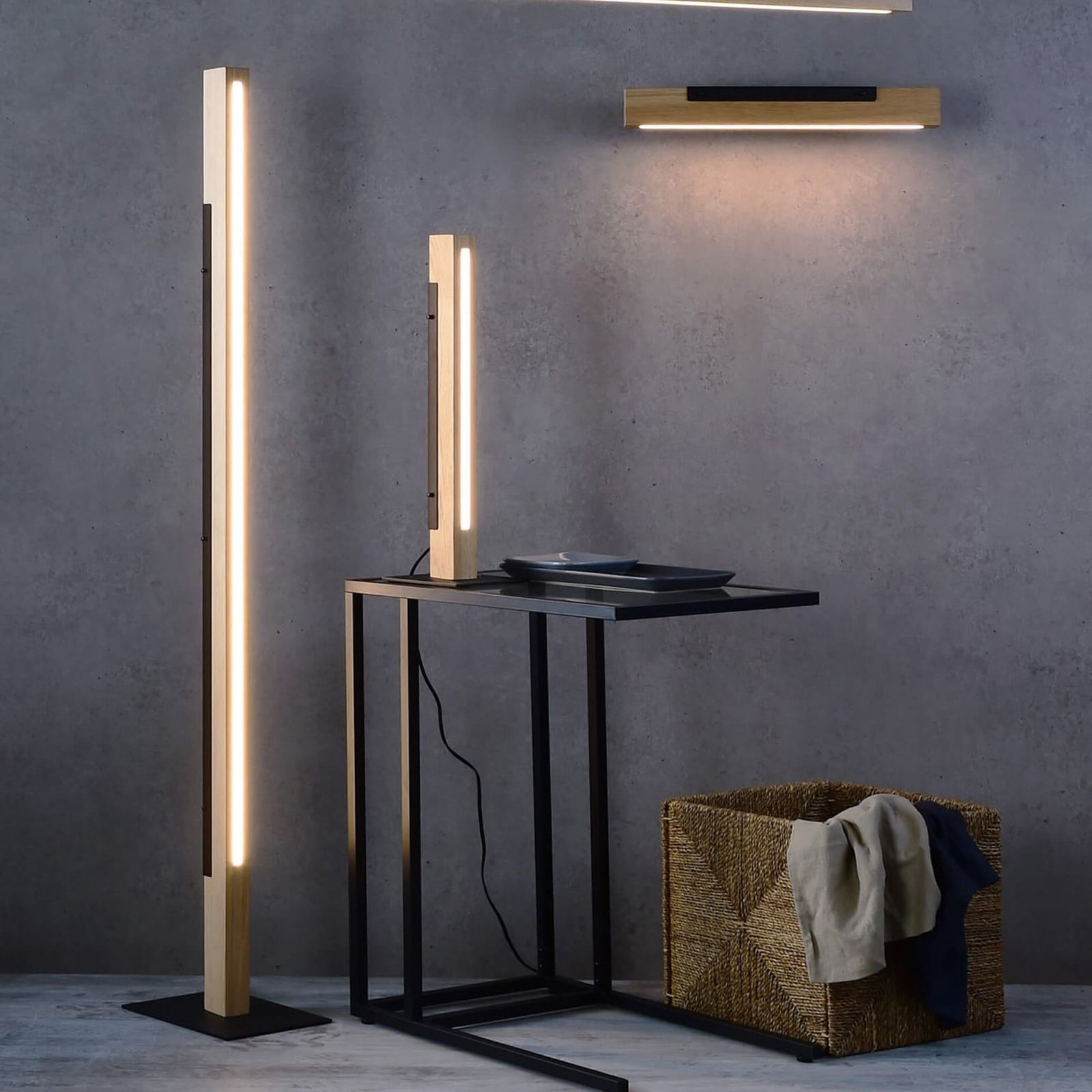 LED bordlampe Madera eik dimbar 7W 51 cm nærbilde av trestruktur