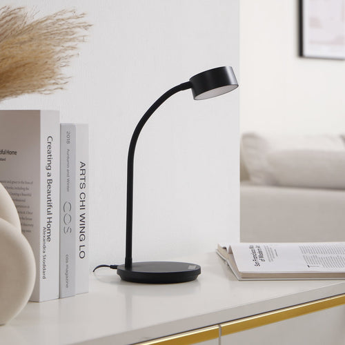 LED bordlampe Maori svart metall CCT dimbar USB bakside