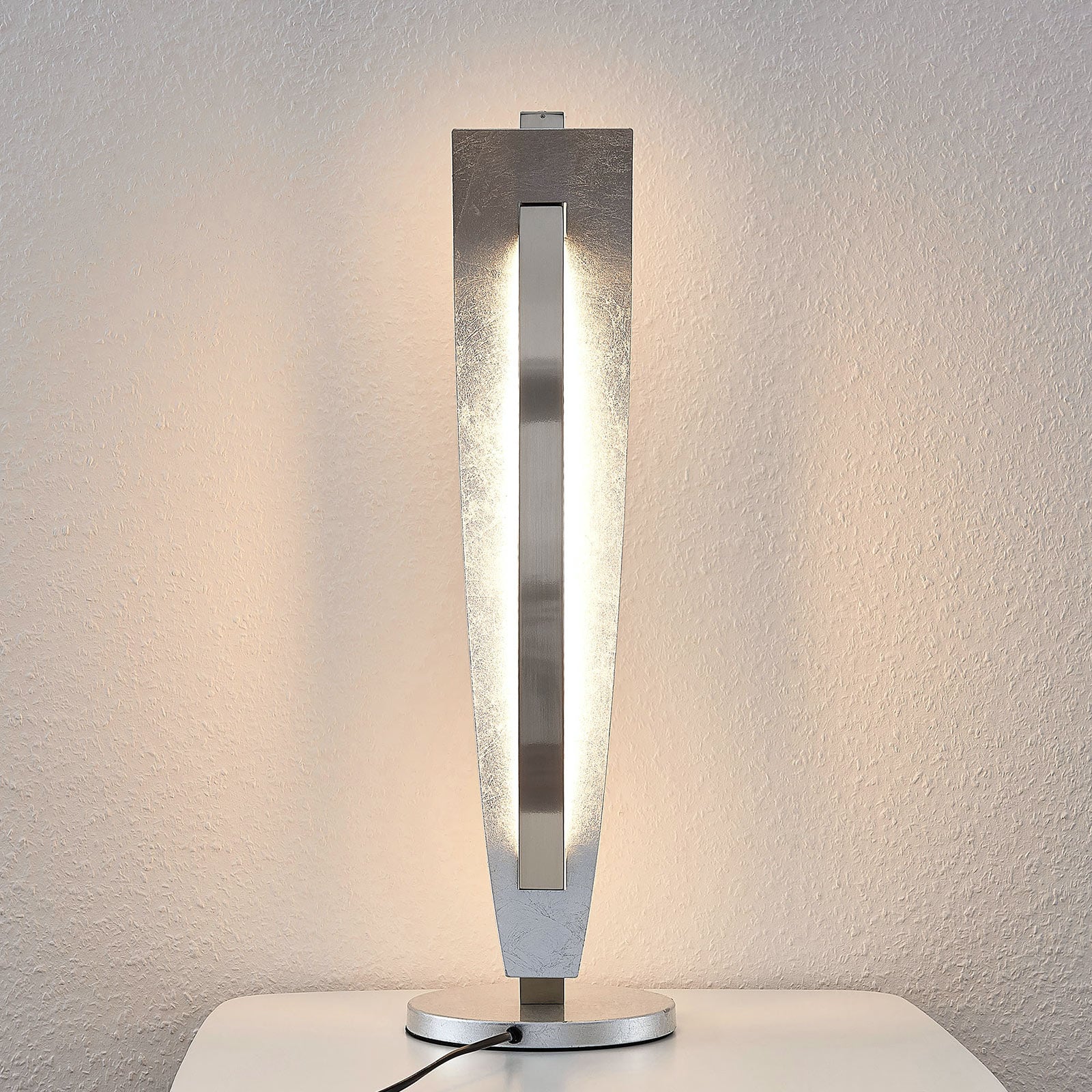 LED bordlampe Marija nærbilde av LED-lyskilde