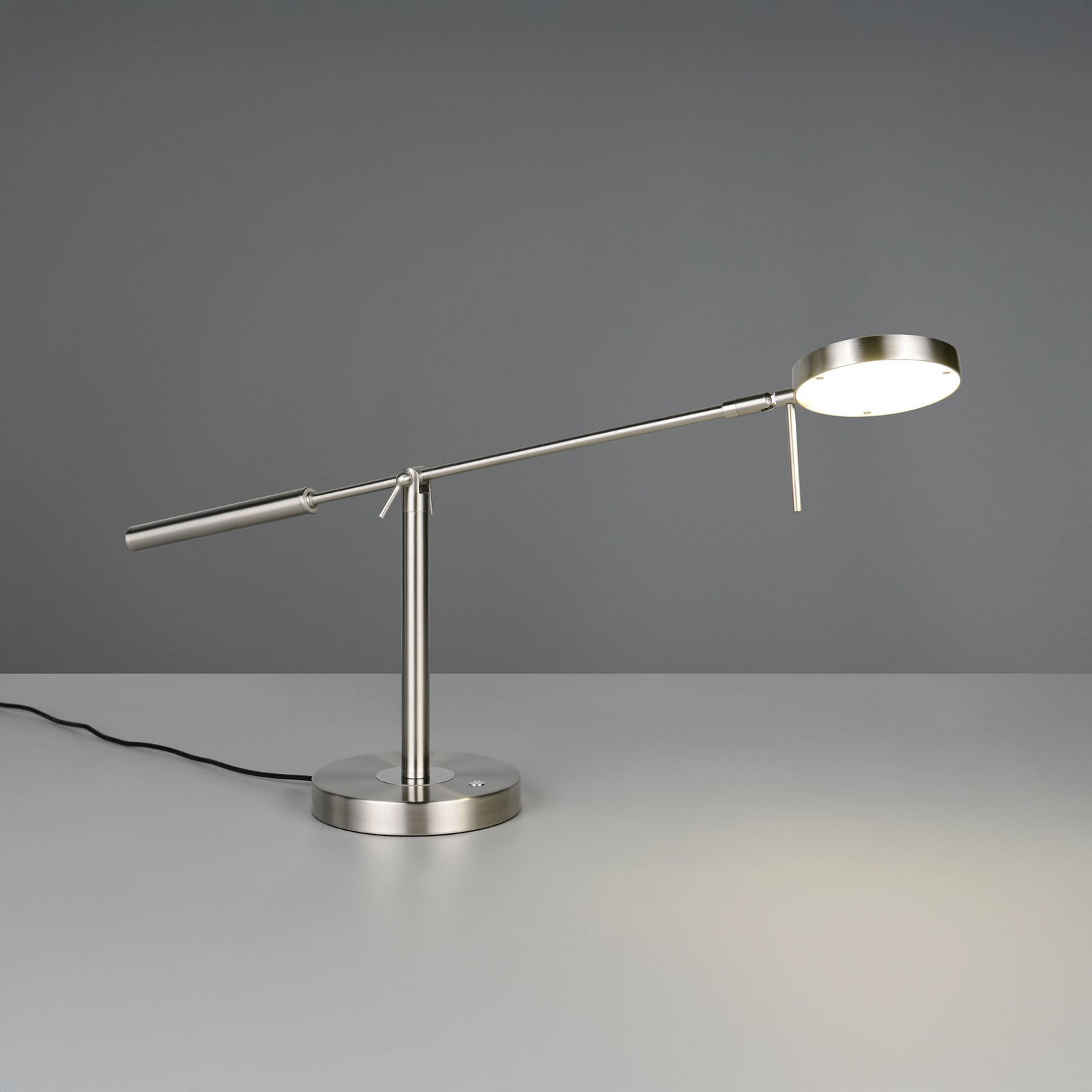 LED bordlampe Monza dimbar CCT matt nikkel oversikt