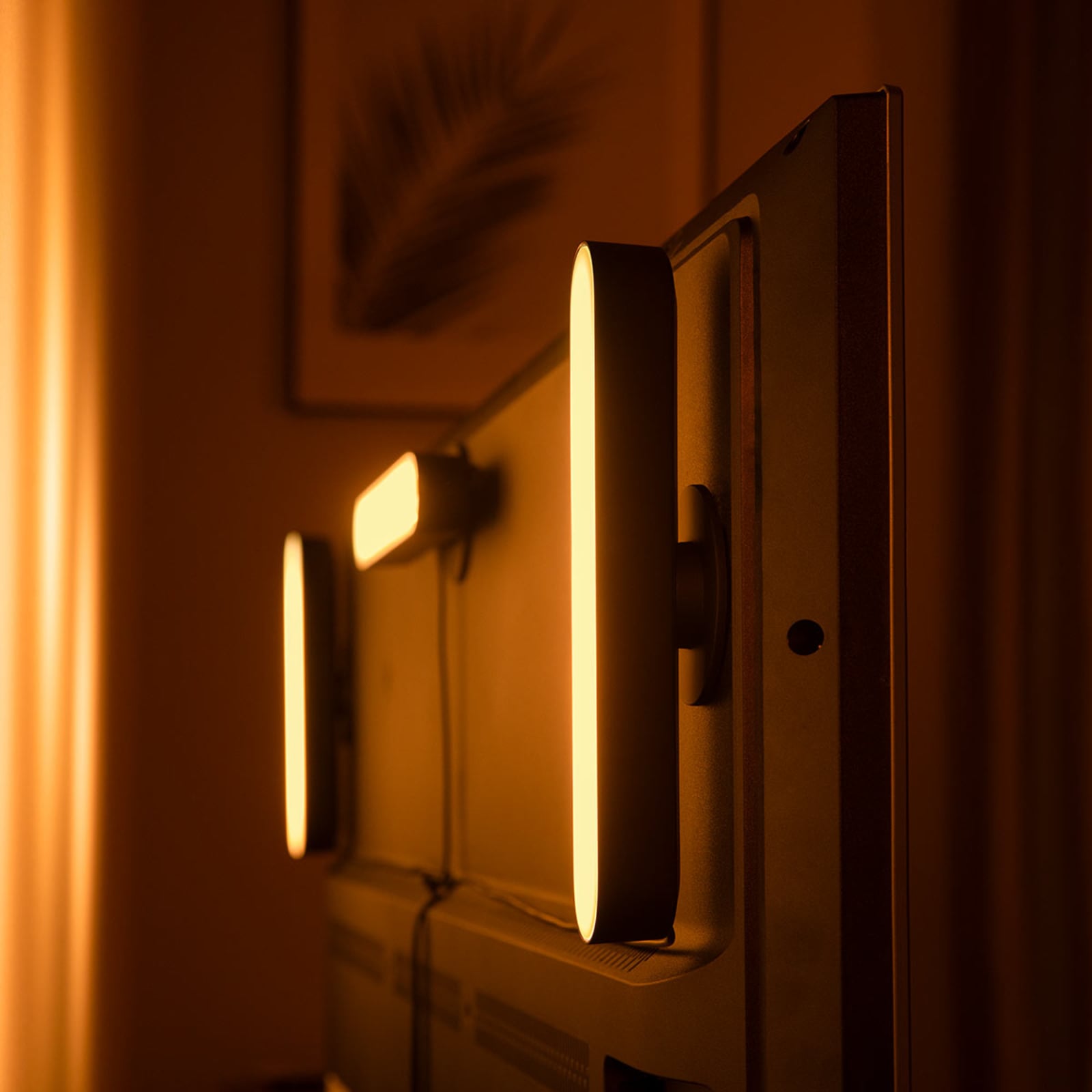 Montert LED bordlampe Play Lightbar 2-pakning RGB svart på bord