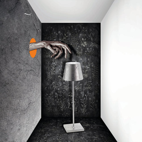 LED bordlampe Poldina oppladbar dimbar sølv IP65 detalj av metallic-dekor