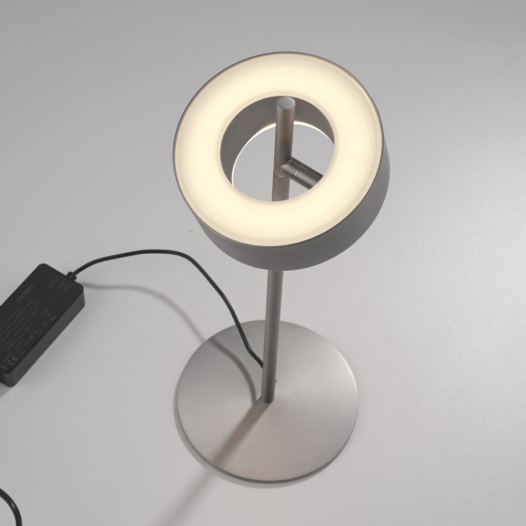 Lysfargeinnstilling på LED bordlampe Q-Rotate aluminium dimbar CCT 40 cm
