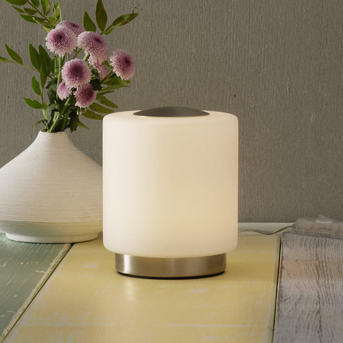 LED bordlampe Simi dimbar berøringsdimmer nikkel front
