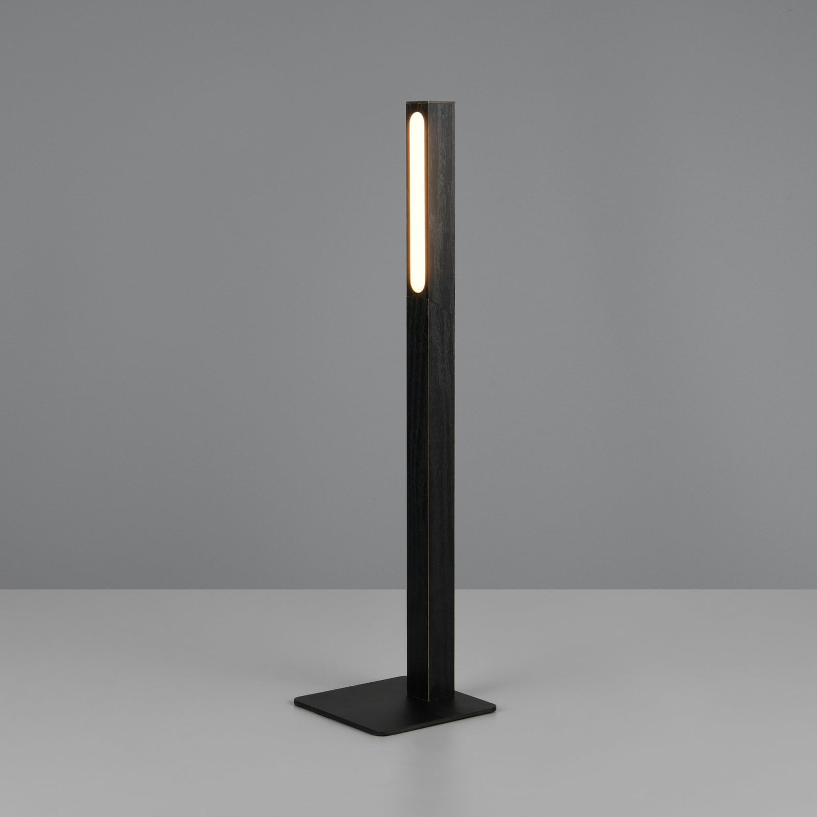 LED bordlampe Skip dimbar MDF svart 37,5 cm vinklet lampehode