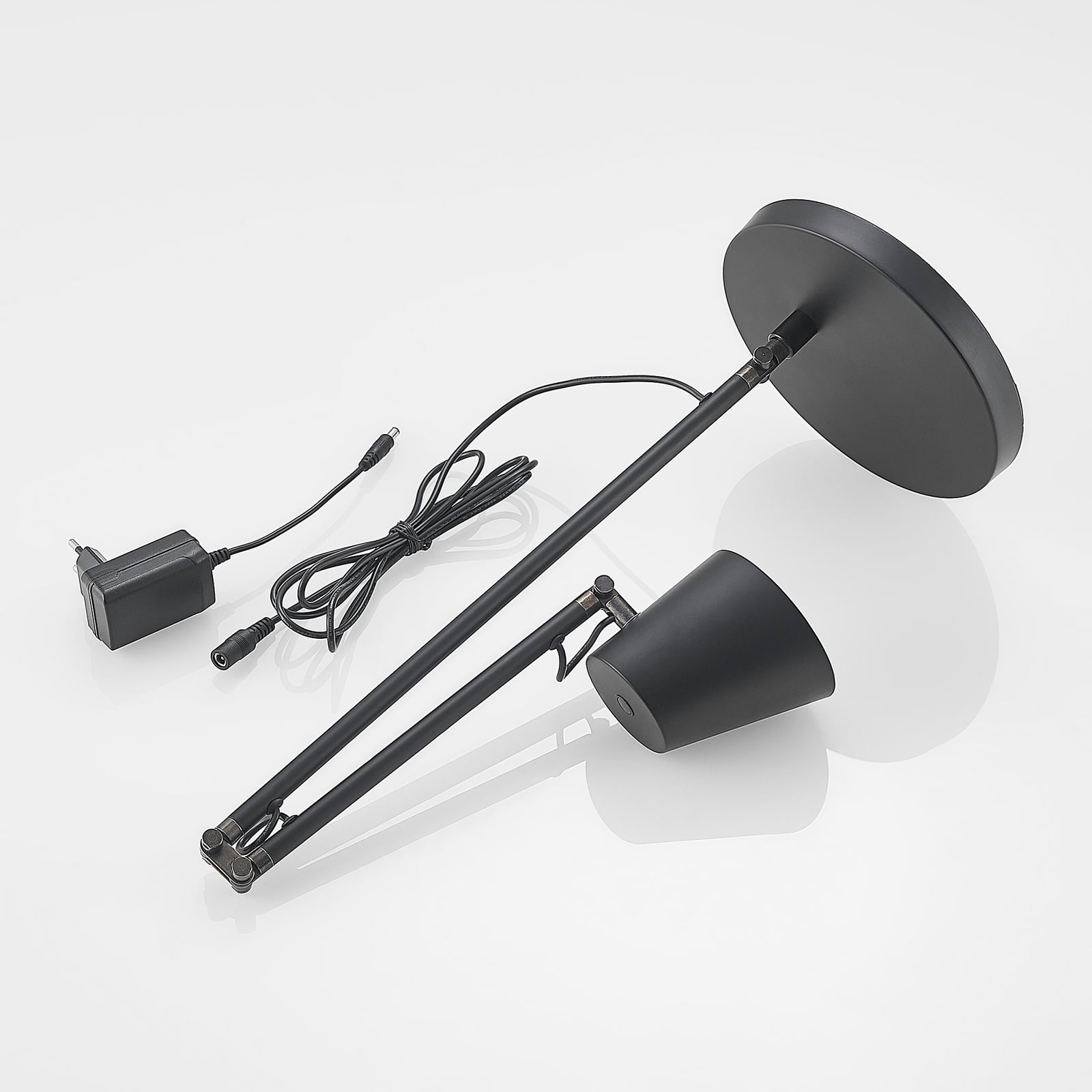 LED bordlampe Tarris dimbar svart høyde 46 cm bryter på kabel
