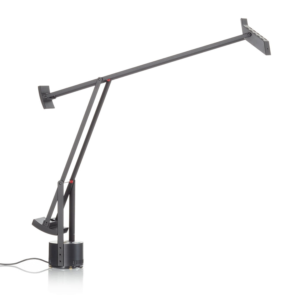 Detalj av LED bordlampe Tizio dimbar svart aluminium 3000K