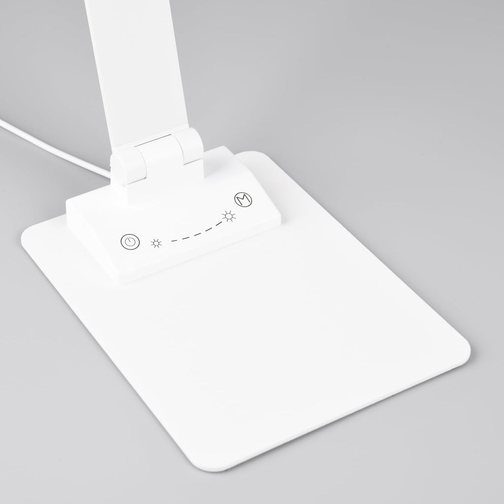 LED bordlampe Travis dimbar hvit CCT berøringsdimmer USB lyskilde