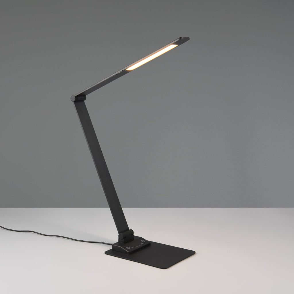 LED bordlampe Travis dimbar CCT touch USB svart matt nærbilde av lampefot