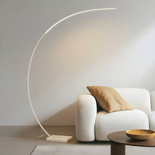 LED buegulvlampe Kendra hvit aluminium marmor forfra