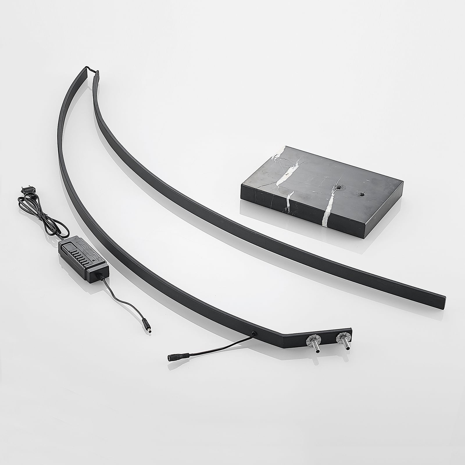 LED buegulvlampe Kendra svart aluminium marmor kabelbryter