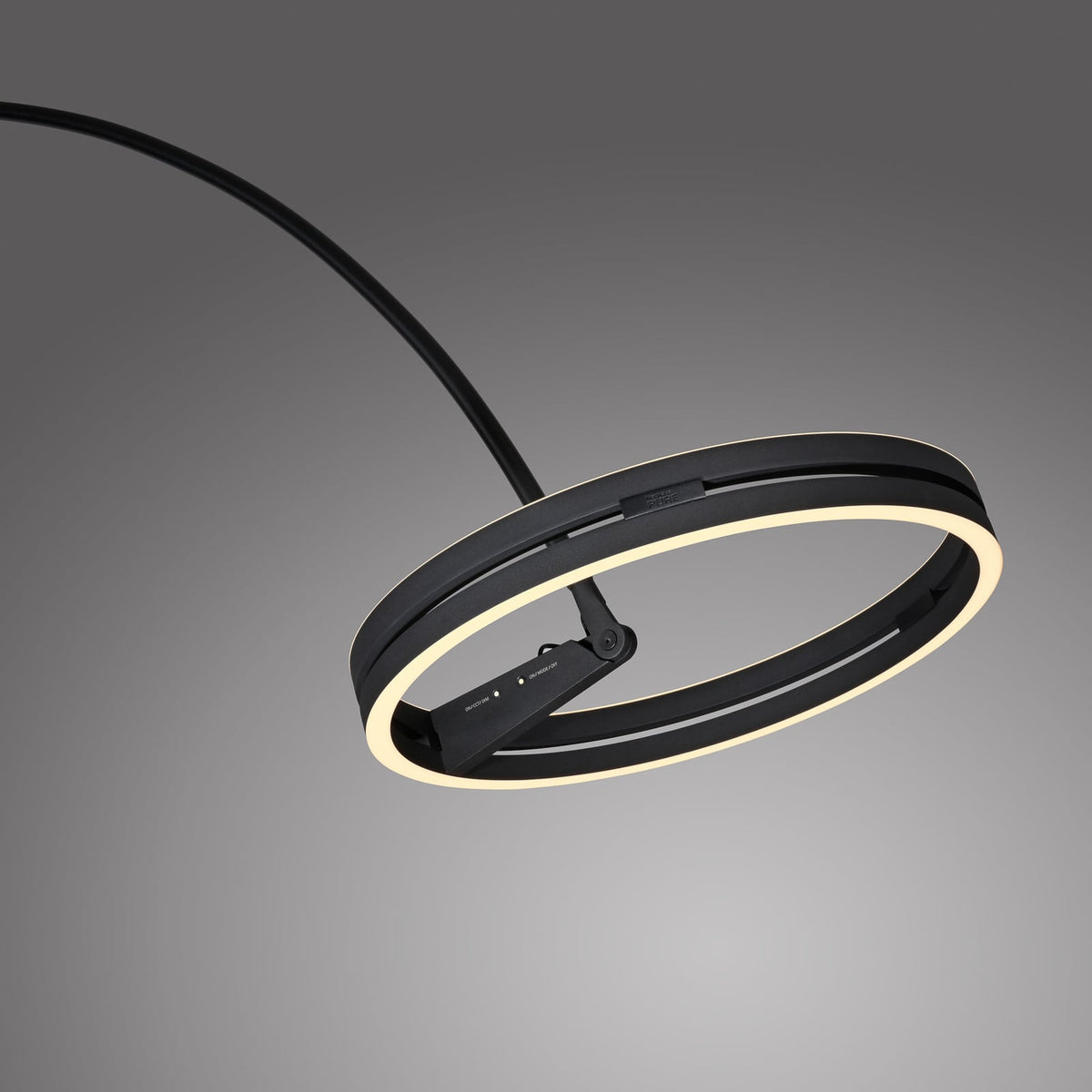 LED buegulvlampe Loop-Bow svart med fjernkontroll