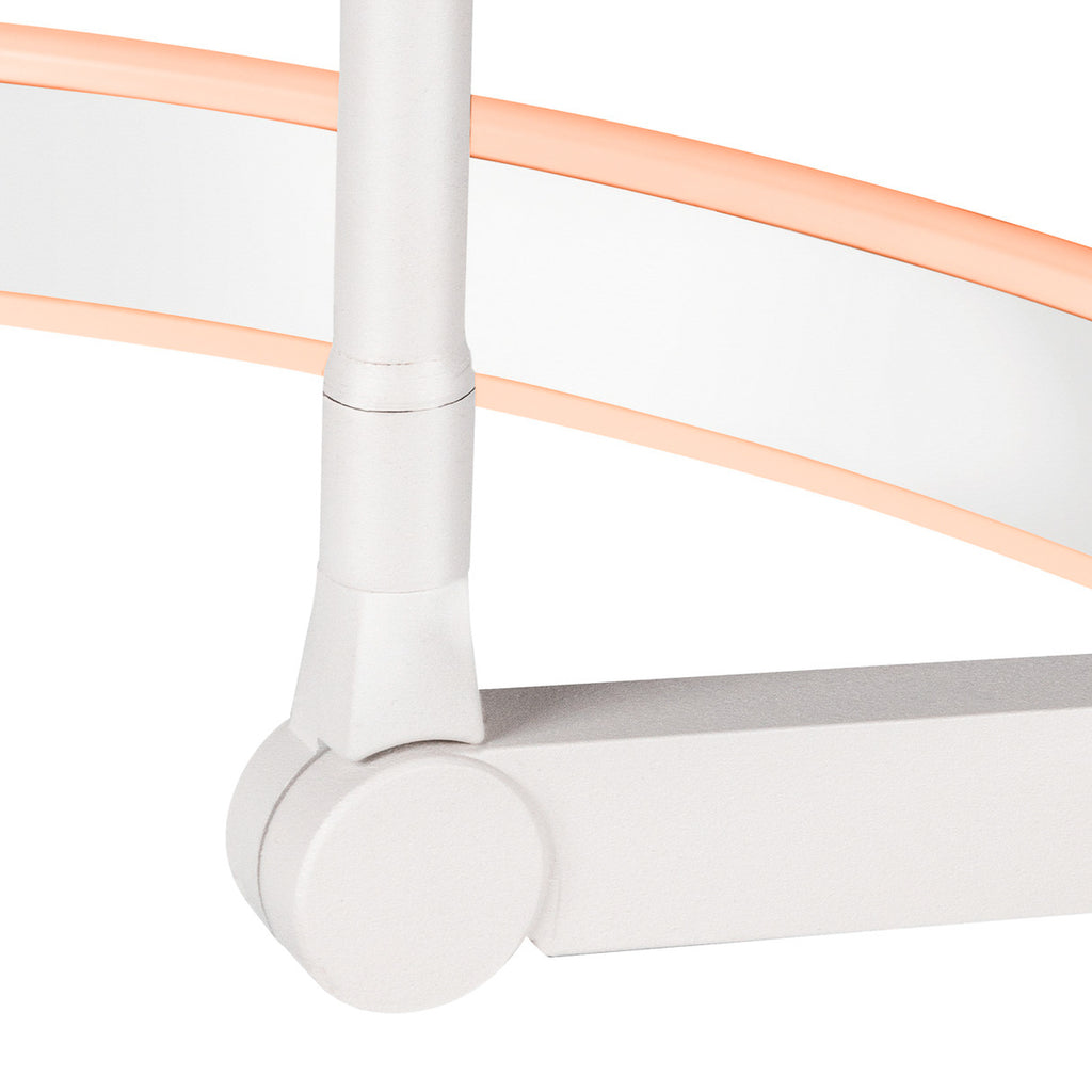 LED buegulvlampe One Bow FL hvit stål med justerbar lysretning