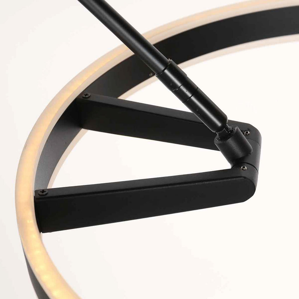 LED buegulvlampe Ringlux svart metall justerbar høyde