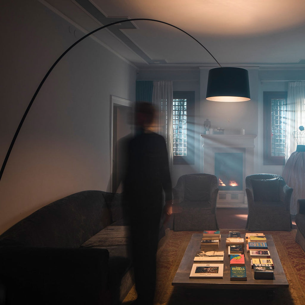 Bakside av LED buegulvlampe TwiggyElle MyLight CCT dimbar svart