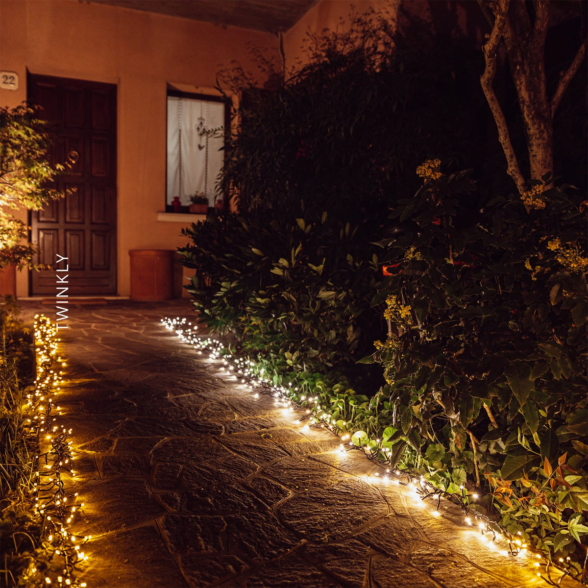 LED-clusterlyslenke CCT 400 LED svart 6 m IP44 dimbar - Twinkly app-styring på mobil