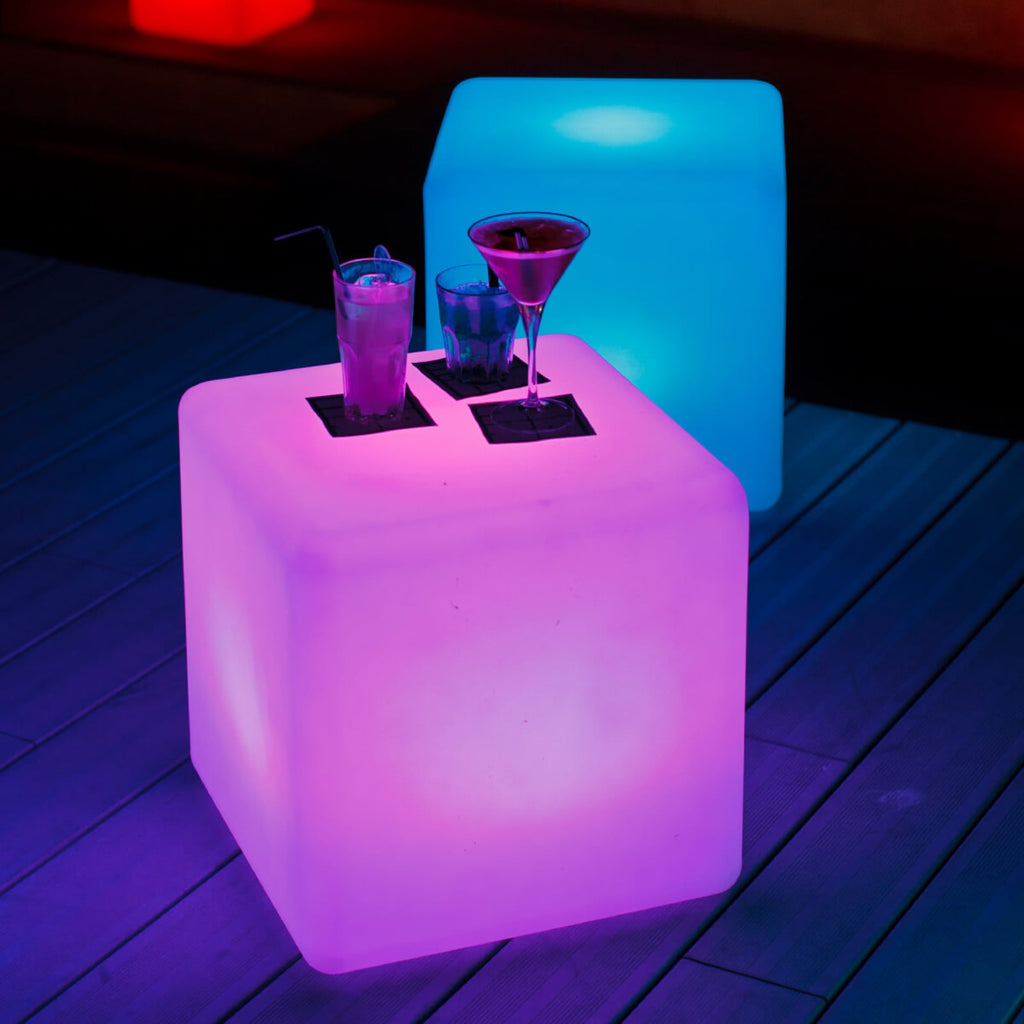 LED dekolampe Big Cube terning RGB dimbar IP68 43 cm lader