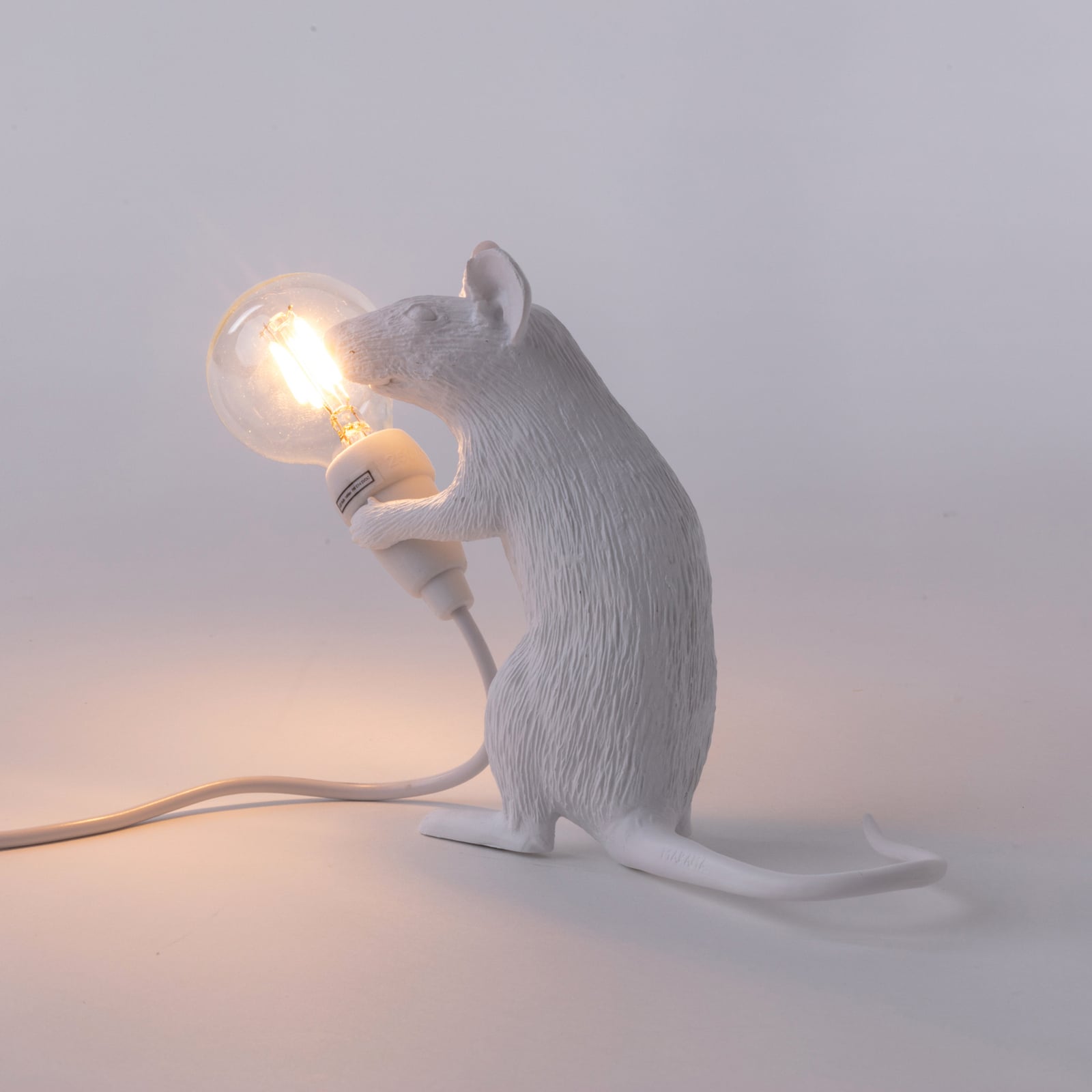 LED dekolampe Mouse Lamp sittende mus hvit USB nærbilde