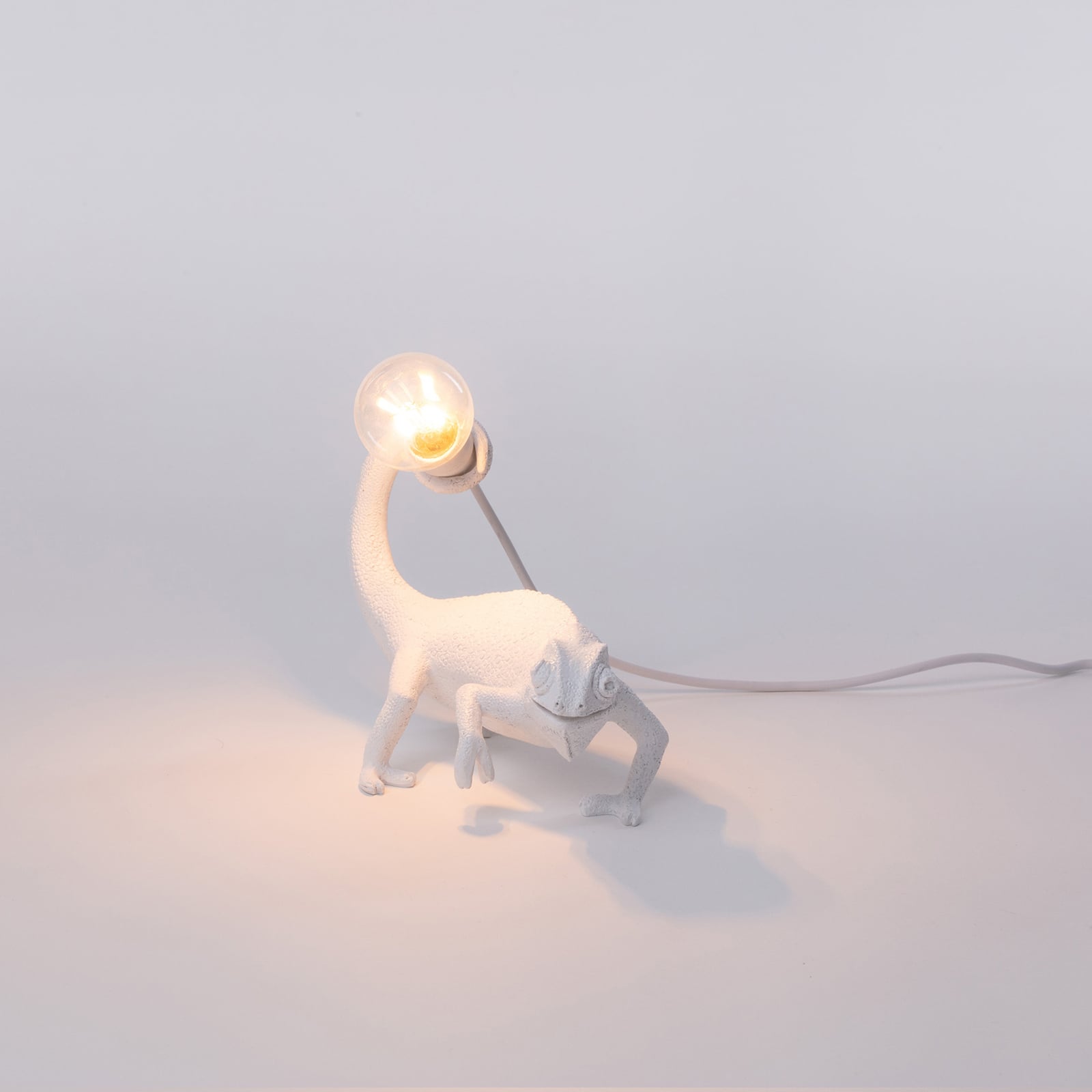 LED dekorasjonslampe Chameleon Still hvit E14 USB detalj