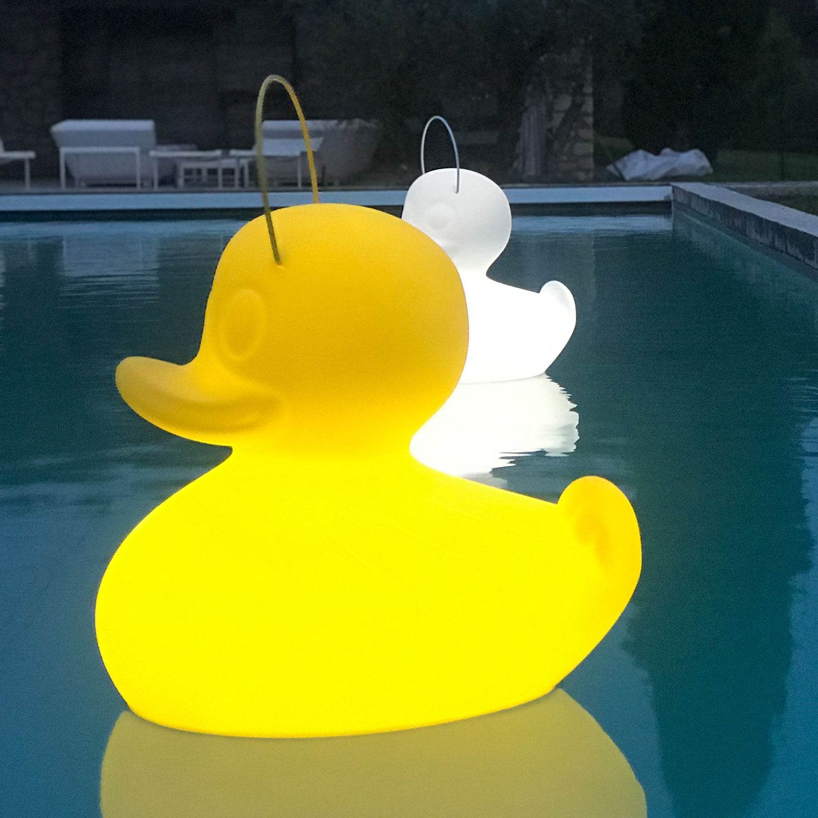 USB-tilkobling på LED dekorasjonslampe DUCK-DUCK S dimbar RGB IP68 gul