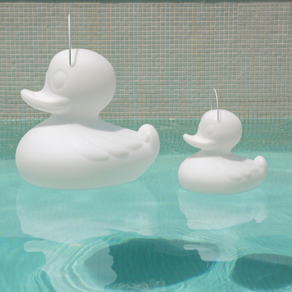 LED dekorasjonslampe DUCK-DUCK XL dimbar RGB IP68 hvit - Goodnight Light