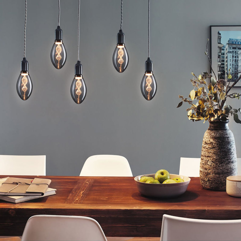 LED dekorpære E27 3,5W Helix 1800K røykfarget glass - montert i lampe