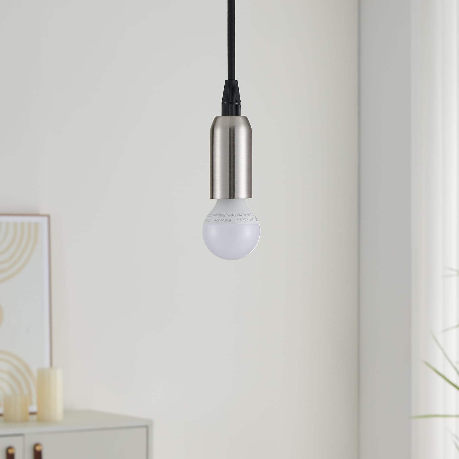Montert LED dråpepære E14 5,5W 3000K varmhvit 470lm dimbar - EGLO