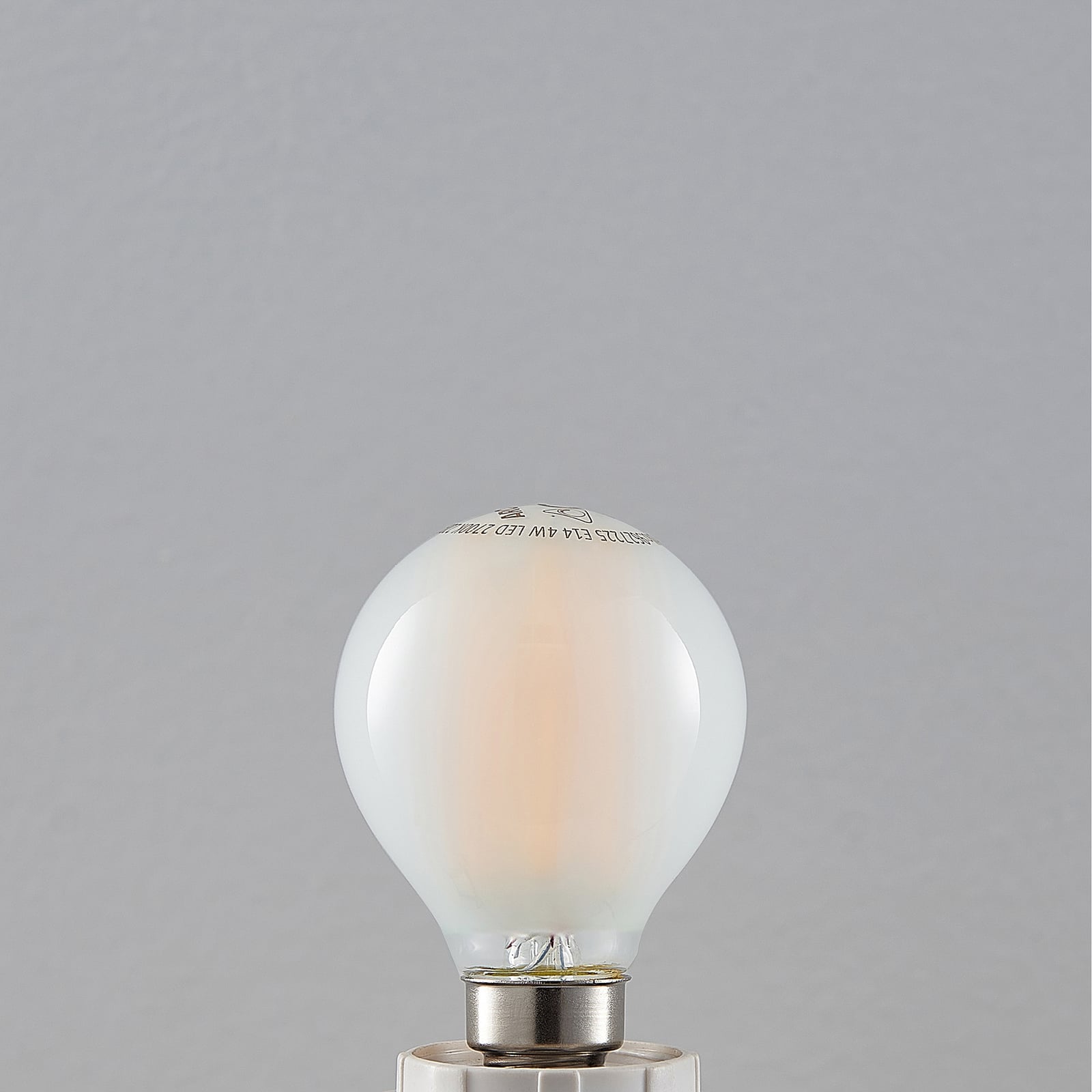 LED dråpeformet pære E14 4W 2700K matt dimbar 5-pk Arcchio lyser opp