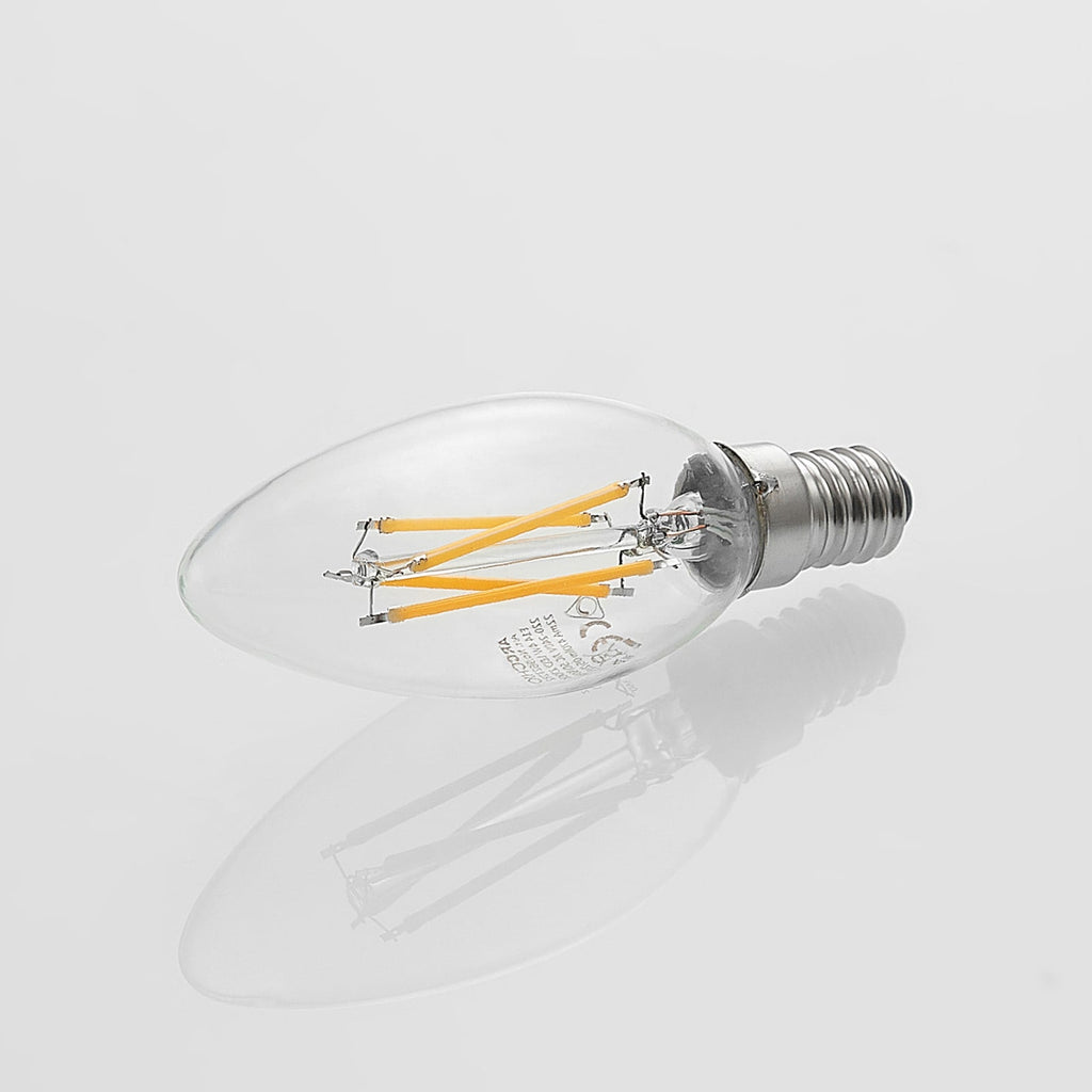 LED filamentpære E14 4W 2700K kronelysform dimbar 5-pk montert i lampe