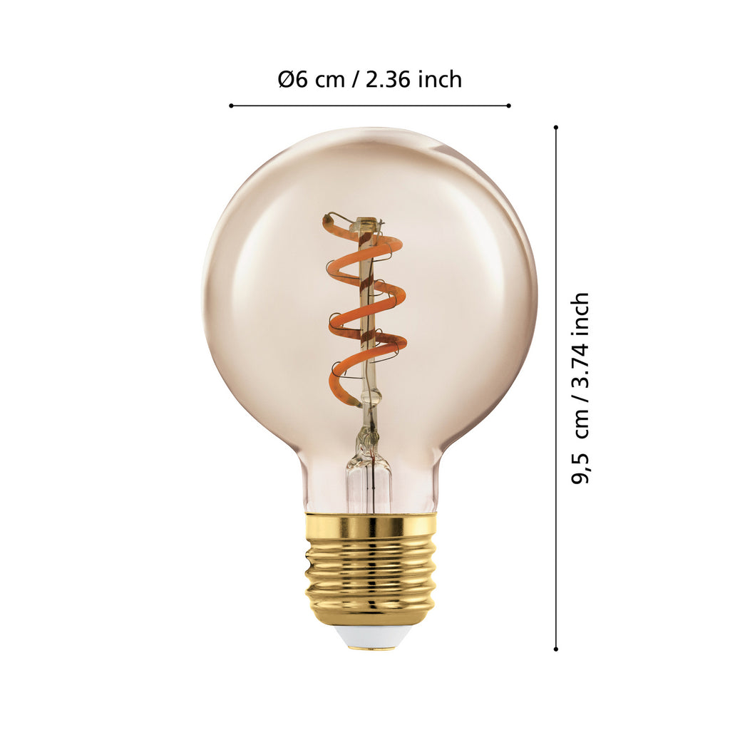 Detalj av LED filamentpære E27 4W G60 2000K amber dimbar klar