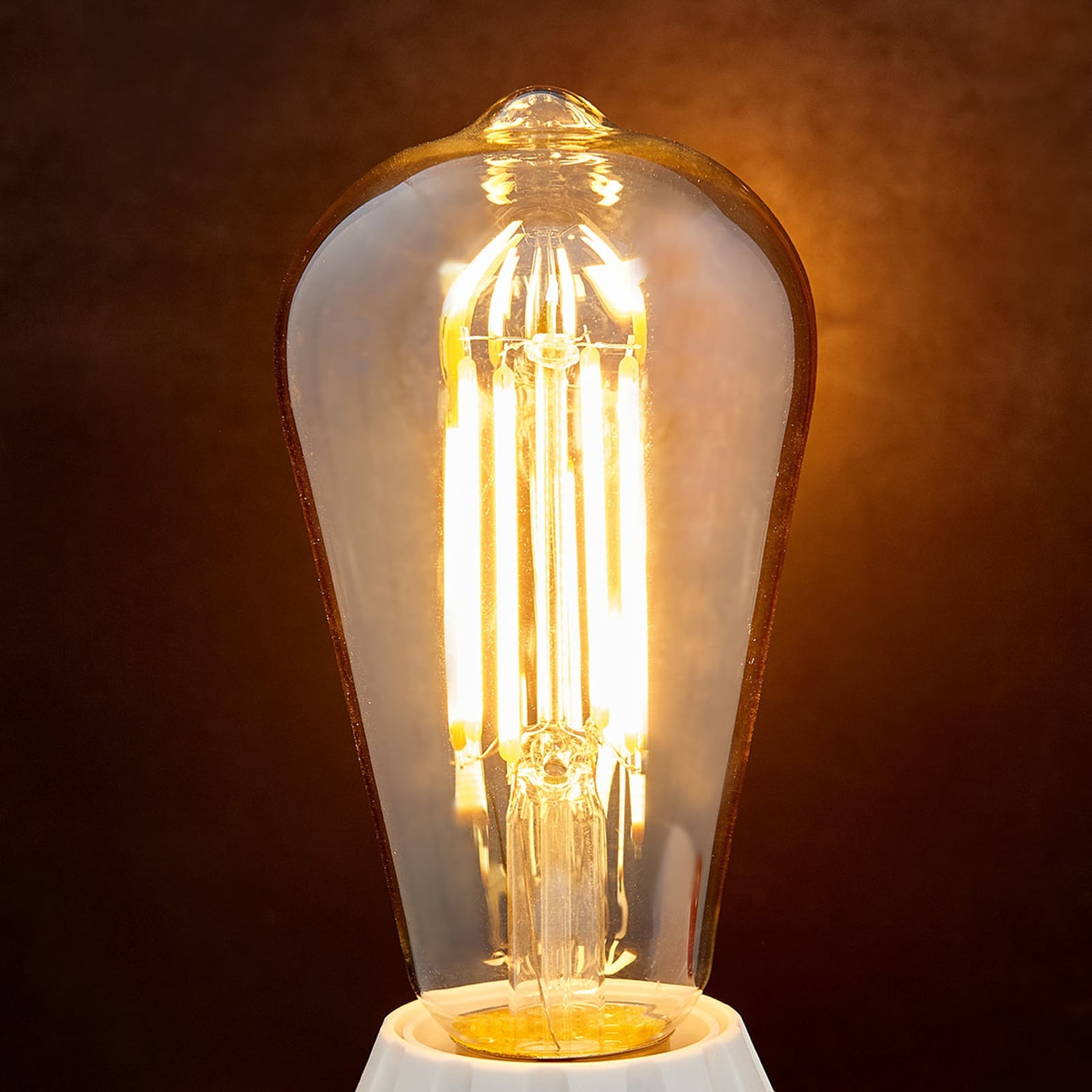 LED filamentpære E27 6W 500lm 1800K amber 4-pakk Lindby detalj av filament