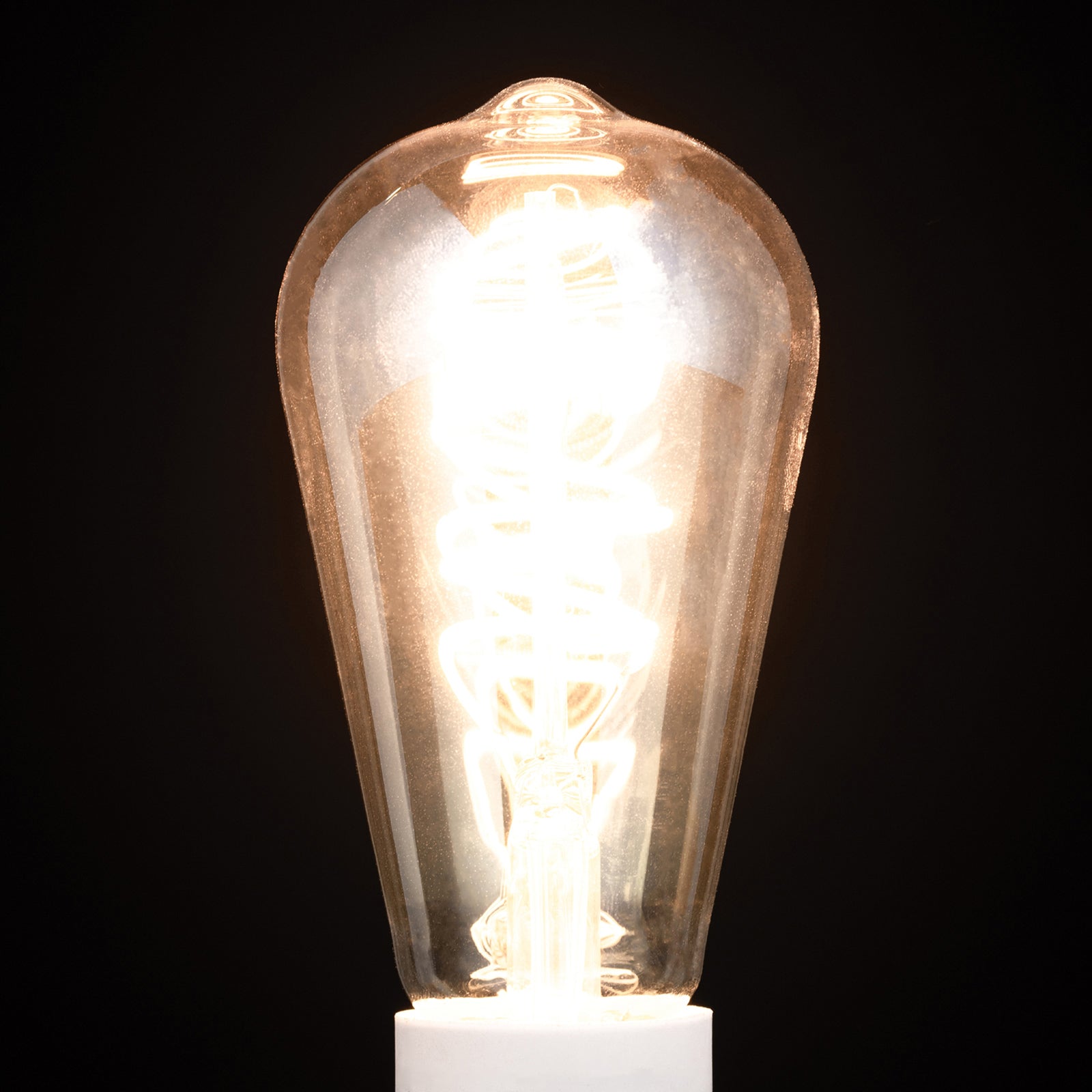 Montert LED filamentpære E27 ST64 4W 2200K dimbar ravfarget glass i lampe