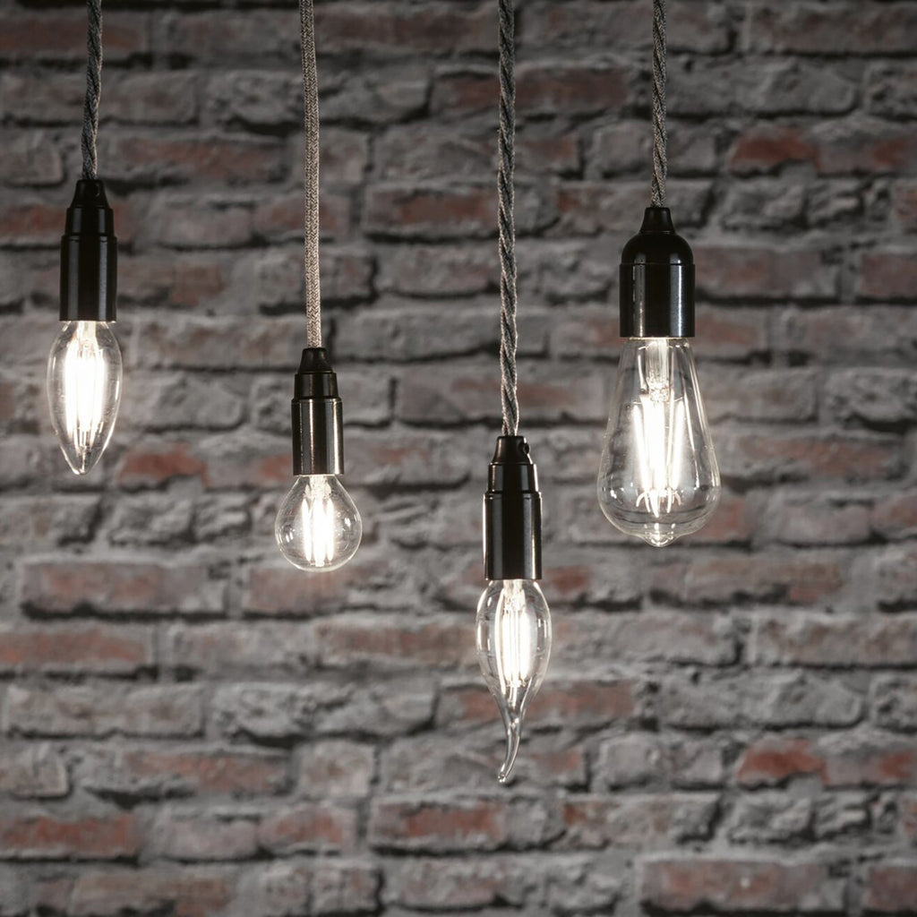 Nærbilde av LED filamentpære kronelysform E14 4,8W 4000K klar Paulmann