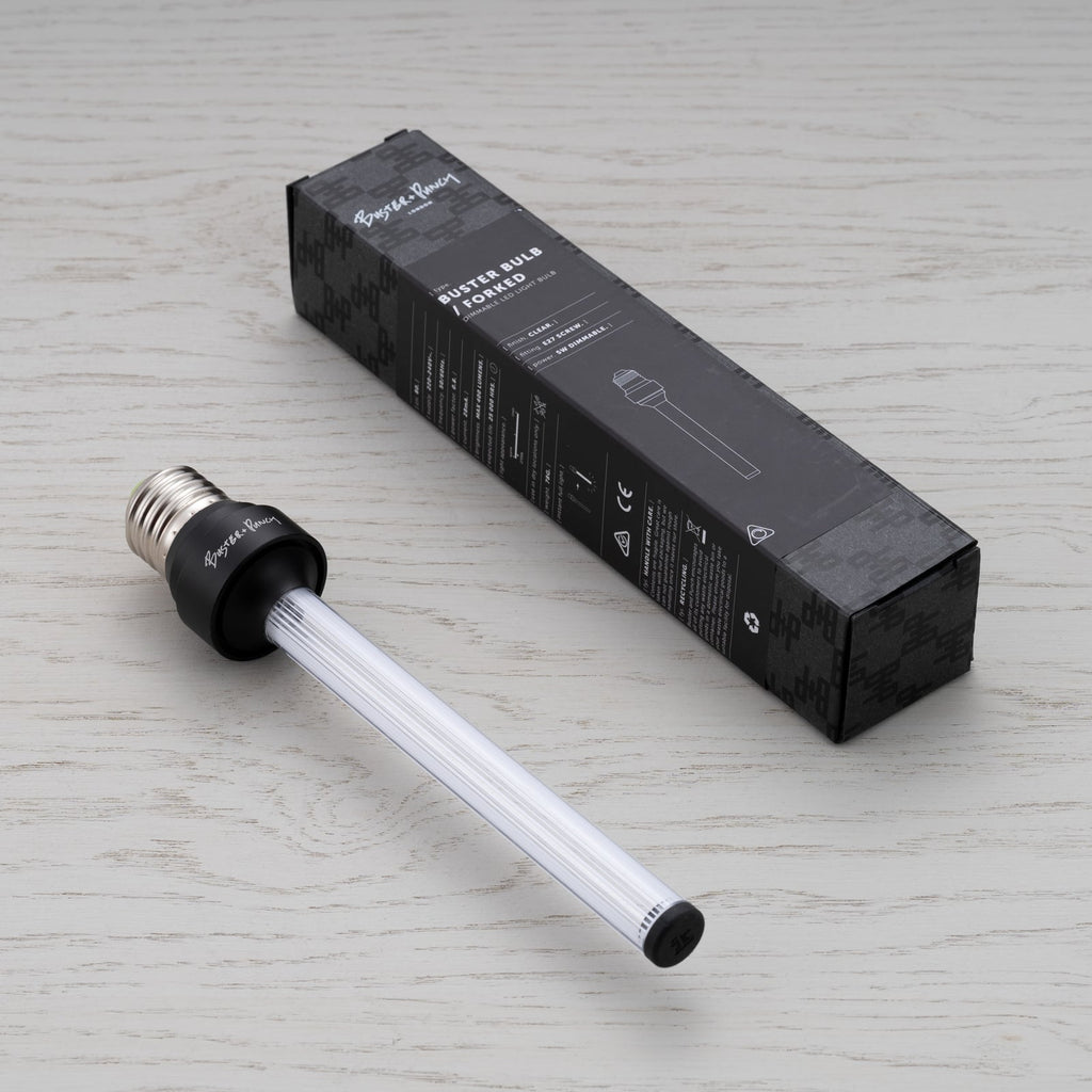 LED filamentpære Tube E27 5W 2700K dimbar klar - Buster + Punch montert i lampe