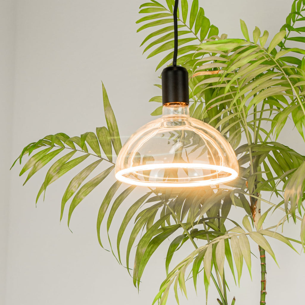 Montert LED filamentpære Bowl E27 6,2W dimbar klar i lampe