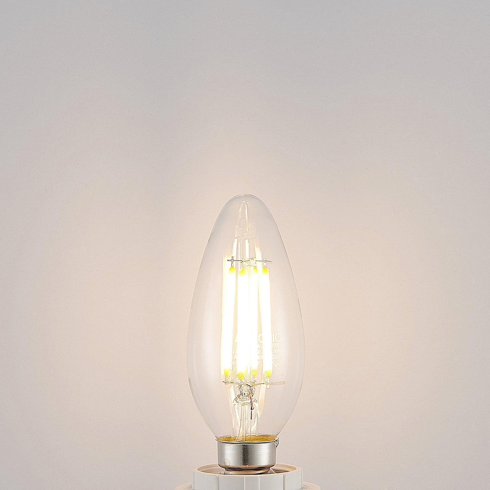 Montert LED filamentpære E14 4W kronelysform 2700K dimbar klar Arcchio i lysekrone