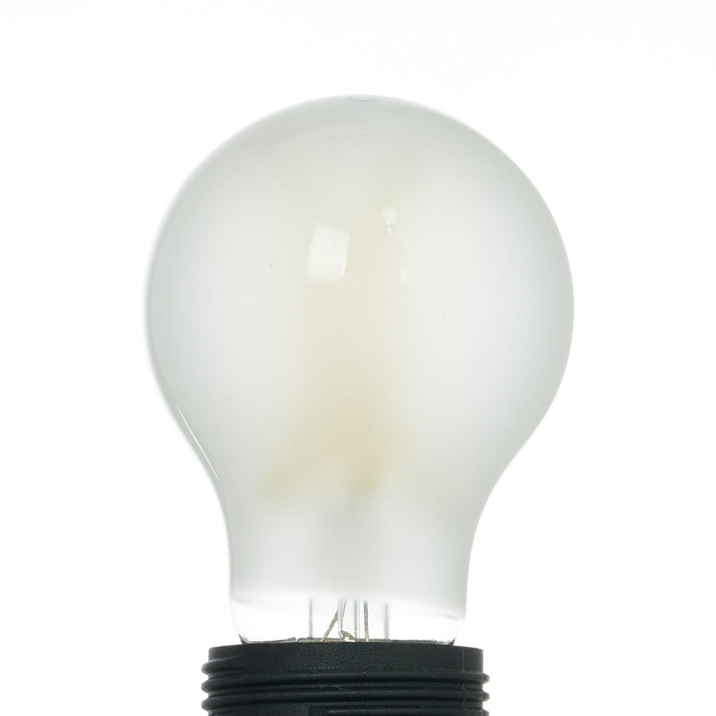 LED filamentpære E27 4,9W 2700K matt opal Arcchio pakket