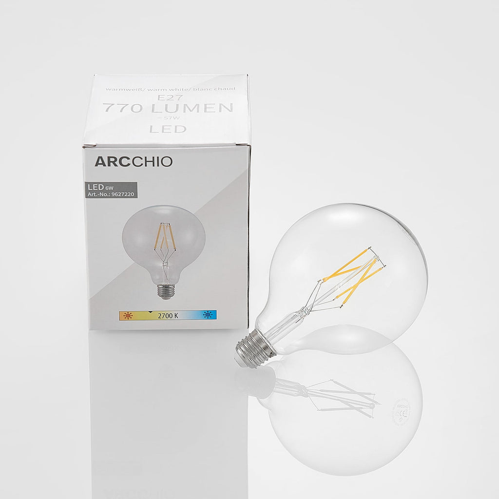 LED filamentpære E27 6W 2700K globe G125 dimbar klar - Arcchio montert i lampe