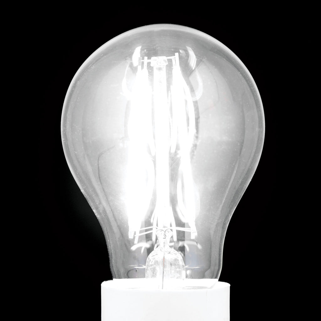 Montert LED filamentpære E27 8W 2700K 806 lm dimbar klar i lampe