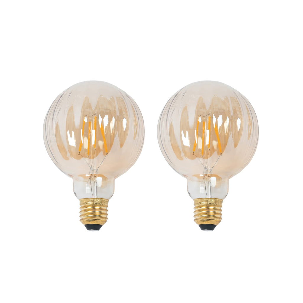 LED filamentpære E27 G95 3,8W 2700K dimbar amber 2-pk forfra