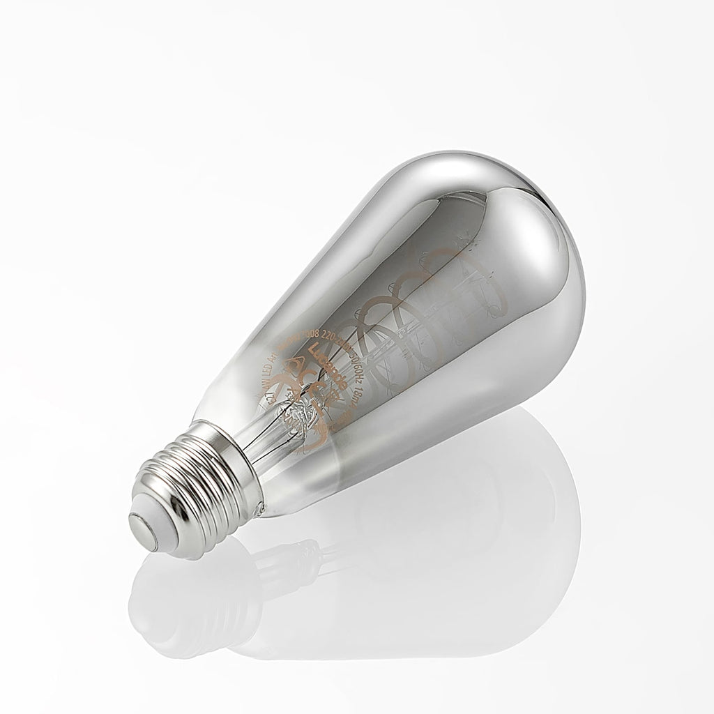 Nærbilde av LED filamentpære E27 ST64 4W 1800K dimbar titan
