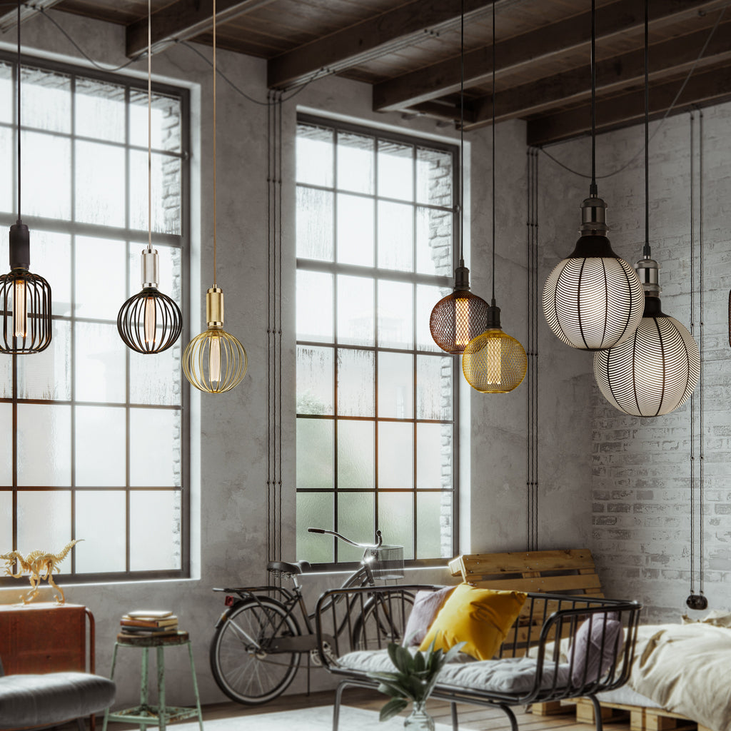 LED filamentpære Globe E27 3,5W 1800K dimbar svart detalj